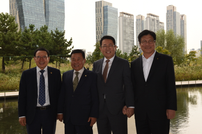 훈민정음 반포 572돌 한글날 기념행사 참석