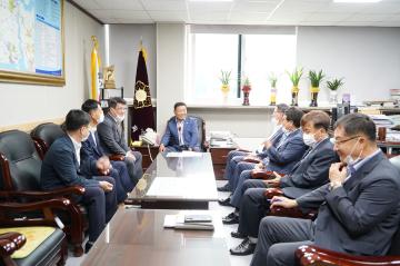 집행부와의 간담회(이응길 부군수 외)