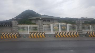 청와대 방문(정무수석실  및 국민소통수석실)